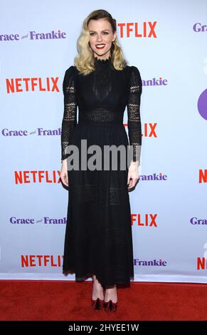 Brooklyn Decker bei der Netflix-Premiere der Saison 4 „Grace and Frankie“ am 18. Januar 2018 in Culver City, CA, ArcLight Culver City. Stockfoto