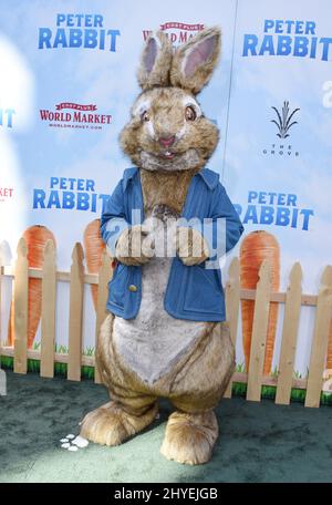 Peter Rabbit bei der Weltpremiere von „Peter Rabbit“, die am 3. Februar 2018 in Los Angeles, CA, im The Grove stattfand Stockfoto