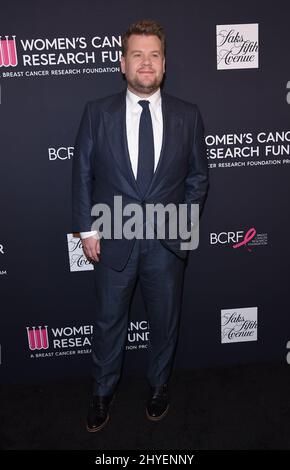 James Corden beim „unvergesslichen Abend“ des Women's Cancer Research Fund, der am 27. Februar 2018 im Beverly Wilshire Hotel in Beverly Hills, CA, stattfand. Stockfoto