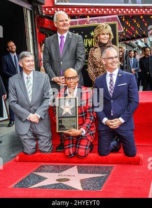 Jane Fonda begleitet RuPaul bei ihrer Hollywood Walk of Fame-Starzeremonie am 16. März 2018 in Hollywood, CA. Stockfoto