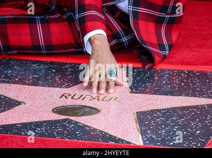 RuPaul erhält den 31.-Sterne-Stern auf dem Hollywood Walk of Fame während ihrer Zeremonie am 16. März 2018 in Hollywood, CA. Stockfoto