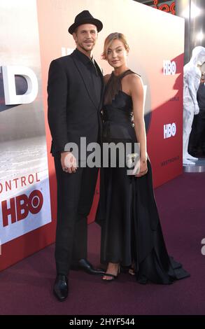 Gustaf Skarsgard und Hanna Alstrom bei der Premiere der „Westworld“-Saison 2 von HBO im Cinerama Dome am 16. April 2018 in Hollywood, CA. Stockfoto