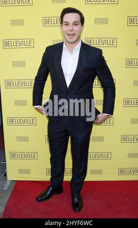 Skylar Astin nimmt an der Eröffnungsnacht „Belleville“ im Pasadena Playhouse in Pasadena, Kalifornien, Teil Stockfoto