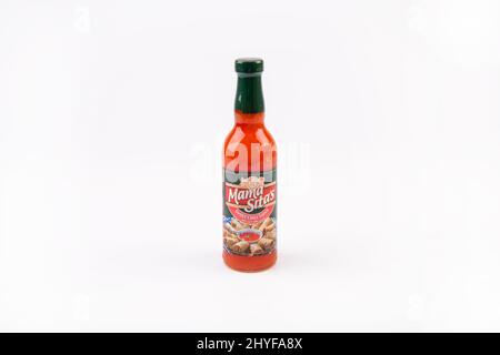 Mama Sita Süße Chilisauce-Flasche auf weißem Hintergrund Stockfoto