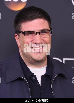 Adam Horowitz beim Serienfinale von „Once Upon A Time“, das am 8. Mai 2018 in London in West Hollywood, CA, stattfand. Stockfoto