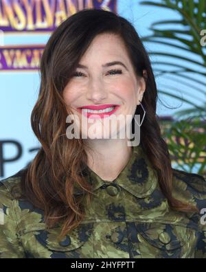 Kathryn Hahn bei der Ankunft im „Hotel Transylvania 3: Summer Vacation“ am 30. Juni 2018 in Westwood, CA, zur Weltpremiere im Regency Village Theatre. Stockfoto