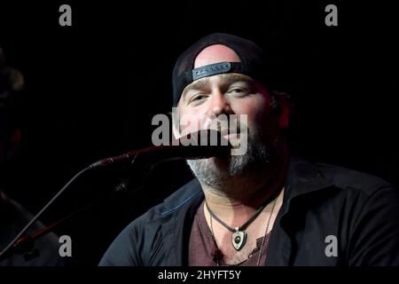 Lee Brice tritt am 16. Juli 2018 im Hutton Hotel in Nashville, Tennessee, während der Analog Series zugunsten von Folds of Honor auf. Stockfoto