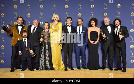 Nikolaj Coster-Waldau, Peter Dinklage, Emilia Clarke, Conleth Hill, Gwendoline Christie, Isaac Hempstead Wright, Jacob Anderson, Nathalie Emmanuel, Liam Cunningham und Kit Harington bei den Primetime Emmy Awards 70. im Microsoft Theater L.A. Live am 17. September 2018 in Los Angeles, USA. Stockfoto