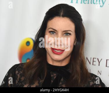 Sydney Holland Ankunft im Peggy Albrecht Friendly House 29. Annual Awards Lunch in Beverly Hills Stockfoto