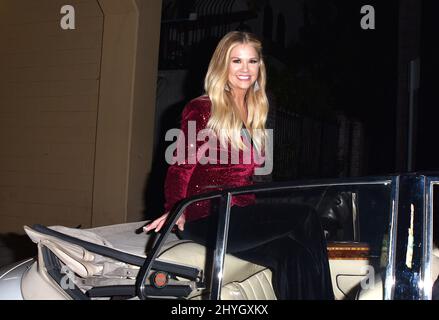 Nancy O'Dell bei der jährlichen Hollywood Christmas Parade 87. in Los Angeles Stockfoto