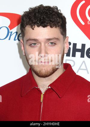 Bazzi kommt am 7. Dezember 2018 in New York zum iHeartRadio Jingle Ball 2018 von Z100 bei der MSG an Stockfoto