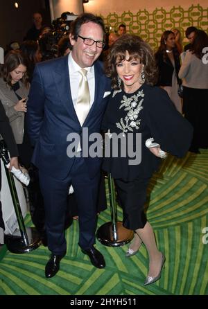 Joan Collins und Percy Gibson bei der HBO Post Golden Globes Party im Beverly Hilton Hotel am 6. Januar 2019 in Beverly Hills, CA. Stockfoto