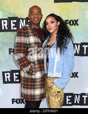 Brandon Victor Dixon und Tinashe kommen bei der „Rent: Live“-TV-Show-Fotozelle auf dem 20.. Jahrhundert Fox Lot an Stockfoto