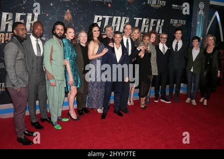 Ronnie Rowe Jr., Kenric Green, Shazad Latif, Emily Coutts, Antho bei der Premiere von Star Trek: Discovery in New York in der Saison 2 Stockfoto