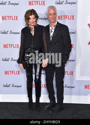 Rene Russo und Dan Gilroy bei der Netflix-Premiere von „Velvet Buzzsaw“ im Egyptian Theatre Stockfoto