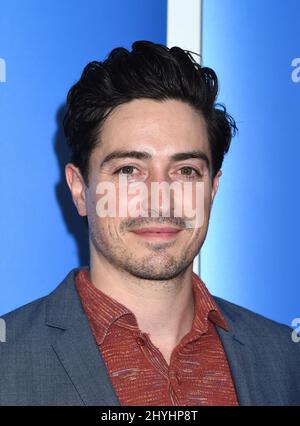 Ben Feldman kommt bei der Veranstaltung für den „Superstore“ im NBC Universal Lot an Stockfoto