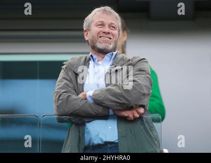 DATEI-PICS AUFGENOMMEN MAI 2015. London, England. 15.. März 2022. File Photo von Chelsea FC Besitzer Roman Abramovich, der von der britischen Regierung sanktioniert wurde. Roman im Chelsea / Crystal Palace im Mai 2015. Bild von: Jason Mitchell/Alamy Live News Stockfoto