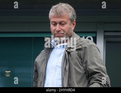 DATEI-PICS AUFGENOMMEN MAI 2015. London, England. 15.. März 2022. File Photo von Chelsea FC Besitzer Roman Abramovich, der von der britischen Regierung sanktioniert wurde. Roman im Chelsea / Crystal Palace im Mai 2015. Bild von: Jason Mitchell/Alamy Live News Stockfoto