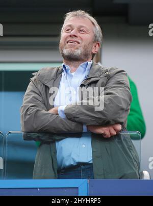 DATEI-PICS AUFGENOMMEN MAI 2015. London, England. 15.. März 2022. File Photo von Chelsea FC Besitzer Roman Abramovich, der von der britischen Regierung sanktioniert wurde. Roman im Chelsea / Crystal Palace im Mai 2015. Bild von: Jason Mitchell/Alamy Live News Stockfoto