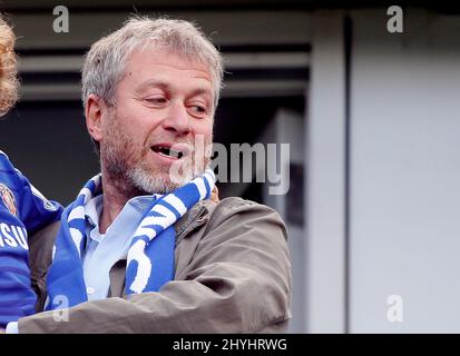 DATEI-PICS AUFGENOMMEN MAI 2015. London, England. 15.. März 2022. File Photo von Chelsea FC Besitzer Roman Abramovich, der von der britischen Regierung sanktioniert wurde. Roman im Chelsea / Crystal Palace im Mai 2015. Bild von: Jason Mitchell/Alamy Live News Stockfoto