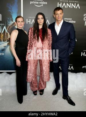 Mireille Enos, Esme Creed-Miles & Joel Kinnaman bei der „Hanna“ New York Premiere im Whitby Hotel Stockfoto