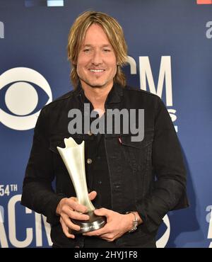 Keith Urban im Pressroom der Academy of Country Music Awards 54., die am 7. April 2019 in Las Vegas, NV, in der MGM Grand Garden Arena im MGM Grand Hotel & Casino abgehalten wurden. Stockfoto