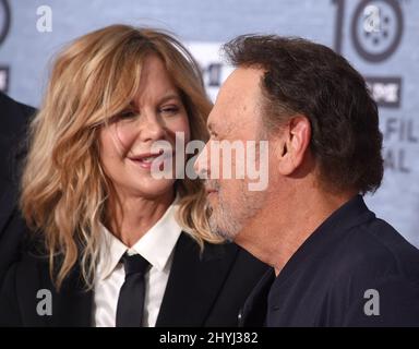 MEG Ryan und Billy Crystal nahmen an der 30.-jährigen Vorführung von „When Harry Met Sally“ bei der Eröffnungsgala des TCM Classic Film Festivals 2019 im TCL Chinese Theatre IMAX Teil Stockfoto