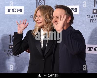 MEG Ryan und Billy Crystal nahmen an der 30.-jährigen Vorführung von „When Harry Met Sally“ bei der Eröffnungsgala des TCM Classic Film Festivals 2019 im TCL Chinese Theatre IMAX Teil Stockfoto