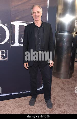 Keith Carradine bei der Premiere von „Deadwood“ von HBO Films in Los Angeles Stockfoto