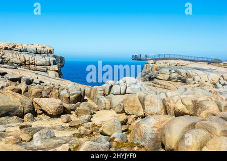 Blick auf den Aussichtspunkt über die Gap im Torndirrup National Park, einer beliebten Touristenattraktion in der Nähe von Albany, Western Australia, WA, Australien Stockfoto