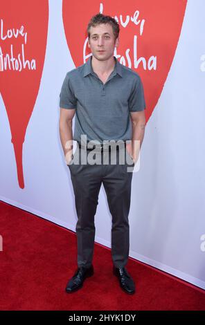 Jeremy Allen White bei der Premiere von Love, Antosha in den ArcLight Cinemas in Los Angeles, Kalifornien Stockfoto