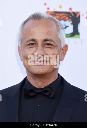 Ali Afshar bei der Premiere von „Bennett's war“ im Steven J. Ross Theater in den Warner Bros. Studios Stockfoto