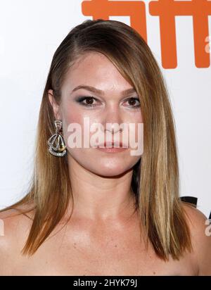 Julia Stiles bei der Premiere von „Hustlers“ während des Toronto International Film Festival 2019 Stockfoto