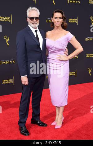 Bradley Whitford und Amy Landecker bei den Creative Arts Emmy Awards 2019 im Microsoft Theatre Stockfoto