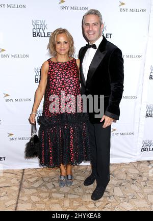 Amy Sedaris und Andy Cohen bei der New York City Ballet Herbst Fashion Gala im David H. Koch Theater im Lincoln Center Stockfoto