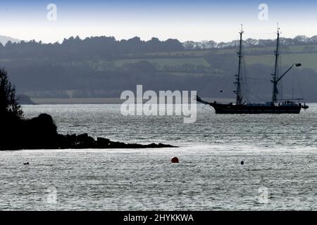 Segel, Training, Schiff. Royalist, TS, Seekadetten, Girnard, Thorness, Cowes, Bucht, Isle of Wight, England, Großbritannien, Großbritannien, Großbritannien, Stockfoto