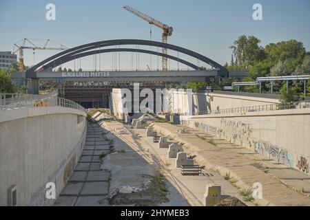 Neubau der Autobahn A100, Sonnenallee, Neukölln, Berlin, Deutschland Stockfoto