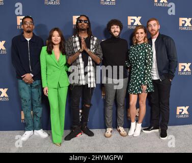 Travis Bennett, Christine Ko, GATA, Dave Burd, Taylor Misiak und Andrew Santino bei der Star Walk Winter Press Tour 2020 von FX Networks, die am 9. Januar 2020 im Langham Huntington Hotel in Pasadena, CA, stattfand. Stockfoto