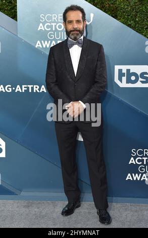 Tony Shalhoub bei den Annual Screen Actors Guild Awards 26., die am 19. Januar 2020 im Shrine Auditorium, CA, im Shrine Auditorium abgehalten werden. Stockfoto