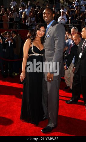 Kobe Bryant stirbt bei einem Hubschrauberabsturz in Calabasas im Alter von 41. Januar 26 2020 Kobe Bryant und Vanessa Bryant 2006 ESPY Awards im Kodak Theater Luis Martinez / AFF-USA.COM Stockfoto