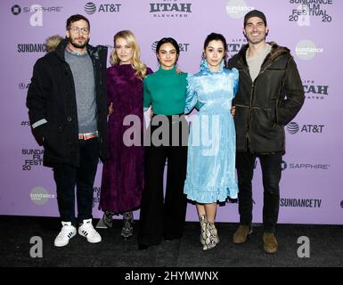 Andy Samberg, Meredith Hagner, Camila Mendes, Cristin Milioti, Tyler Hoechlin bei der Premiere von „Palm Springs“ während des Sundance Film Festivals 2020, das am 26. Januar 2020 im Library Center Theatre in Park City stattfand Stockfoto