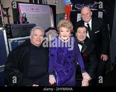 Harvey Fierstein, Marilyn Maye, Lee Roy Reams & Ron Raines Backstage bei Jerry Herman: A Companion Held at the Lunt Fontanne Theatre on February 3, 2020 in New York City, NY Stockfoto