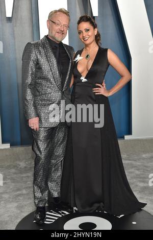 Jared Harris und Allegra Riggio bei der Vanity Fair Oscar Party 2020, die am 9. Februar 2020 im Wallis Annenberg Center for the Performing Arts in Beverly Hills, Los Angeles, stattfand. Stockfoto