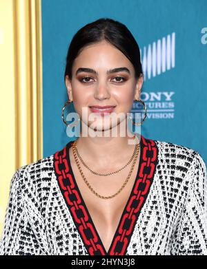 Melissa Barrera bei der fünften Staffel von Outlander in Los Angeles, Kalifornien Stockfoto