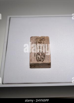 Pharao Psammetichus I Stiftung deposit Plaques, weiße Fayence, Gold, Silber, rot und Korallen Jaspis, XXVI Dynastie regierenden Psammetichus I, sagen Dafan Stockfoto