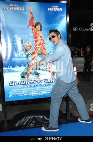 Johnny Knoxville nimmt an der La-Premiere von „Blades of Glory“ im Mann Chinese Theatre Teil. Bild: UK Press Stockfoto