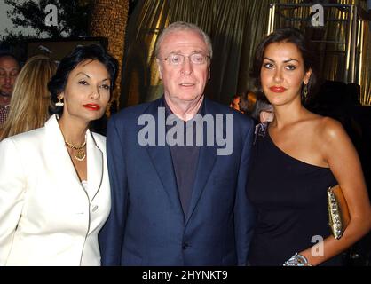 Michael Caine, Frau Shakira und Tochter Nathasha besuchen die Premiere von Austin Powers Goldmitglied in Kalifornien. Bild: UK Press Stockfoto