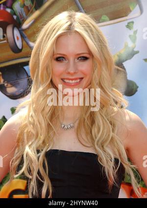 Avril Lavigne nimmt an der „Over The Hedge“-Premiere in Los Angeles Teil. Bild: UK Press Stockfoto