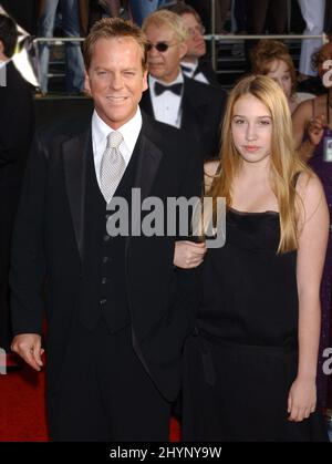 KIEFER SUTHERLAND UND TOCHTER SARAH JUDE NEHMEN AN DEN JÄHRLICHEN SCREEN ACTORS GILDE AWARDS 9TH IM SCHREINHÖRSAAL IN LOS ANGELES TEIL. BILD: BRITISCHE PRESSE Stockfoto