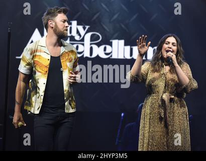 Lady Antebellum, Charles Kelley und Hilary Scott auf der Bühne beim Mittagessen der Big Machine Label Group während des Country Radio Seminars 2020, das am 20. Februar 2020 im Omni Nashville in Nashville, TN, stattfand. Stockfoto